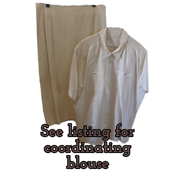 Lined Skirt  Soft Yellow - Picture 4 of 13